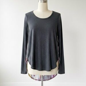 Stained glass tulip hem top